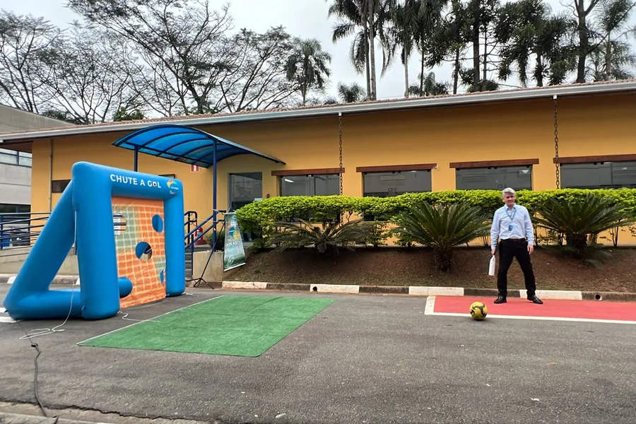 Chute a Gol — experiência Catividade
